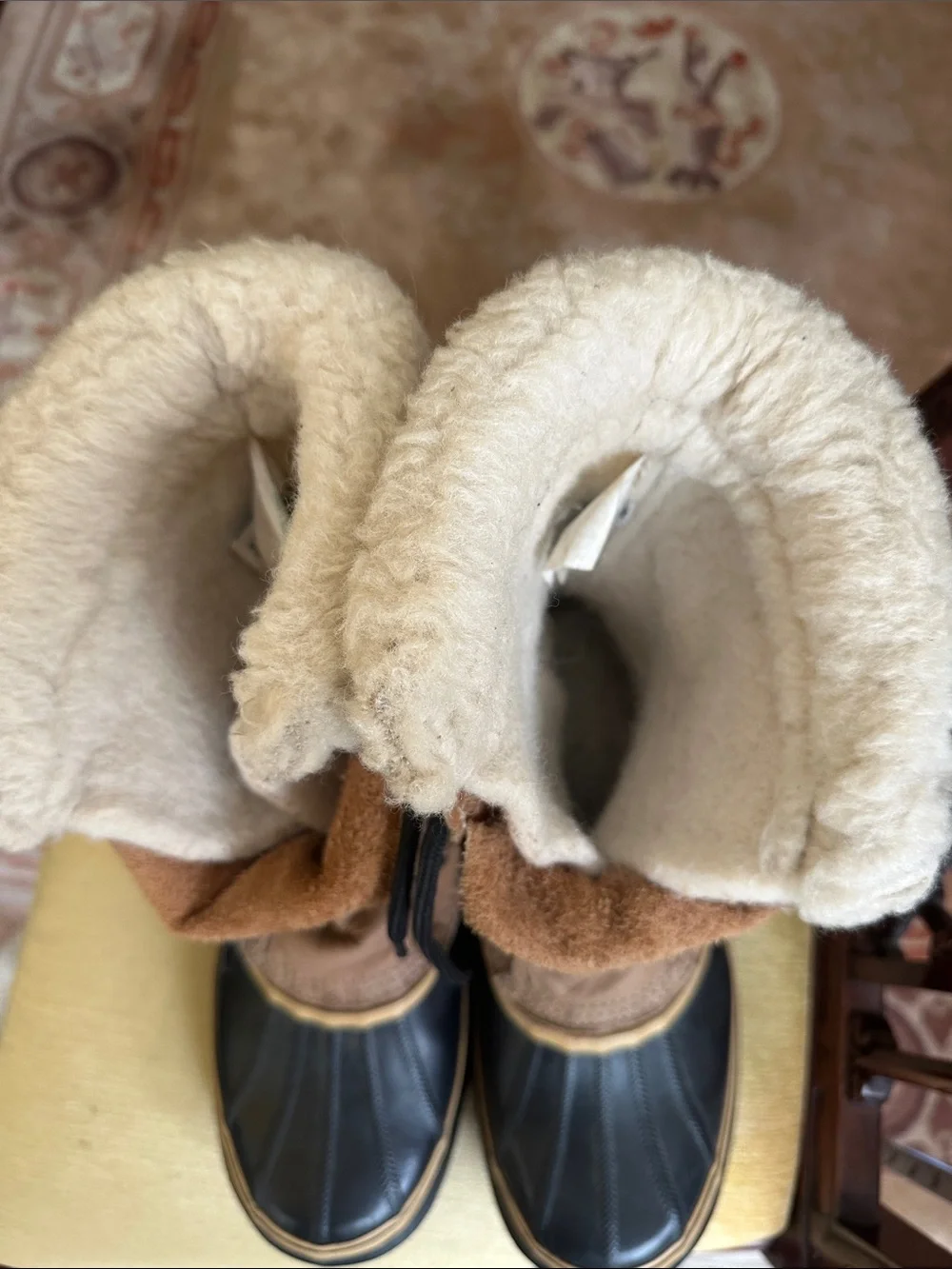 Sorel Caribou Lace-Up Mid Waterproof Leather Wool Lined Cold Weather Boots